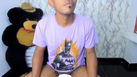 adam_morgan2 online show from February 23, 5:25 pm