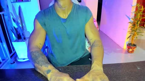 Adam Valencia online show from November 6, 3:53 am