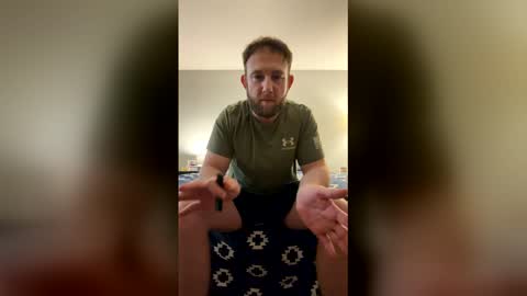 adamadams010203 online show from March 9, 3:33 am