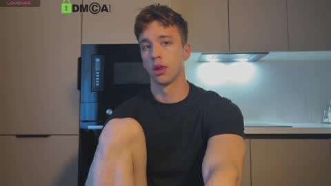 Hi Im Adam Glad to see u here 3 And its my first day online show from April 9, 2:12 pm