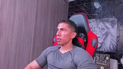 Adan Sin online show from December 1, 4:43 pm