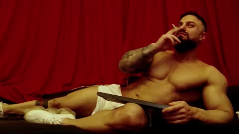 Adonis online show from November 19, 6:30 pm