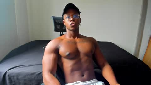 Adonis Knight  online show from February 13, 12:43 pm