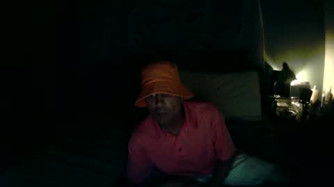 adownsouthlover1 online show from March 7, 2:09 am