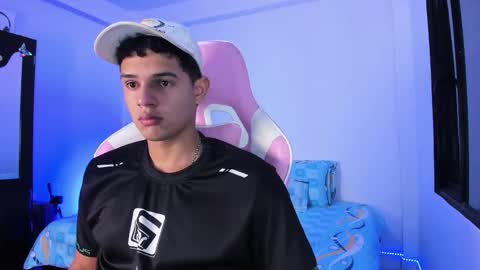 ADRIAN online show from February 24, 7:25 pm