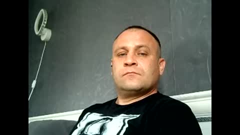 Sasha online show from April 3, 2:03 pm