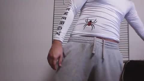 ahhhgayy online show from January 19, 8:38 am