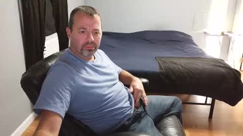 Daddy online show from June 4, 11:32 pm