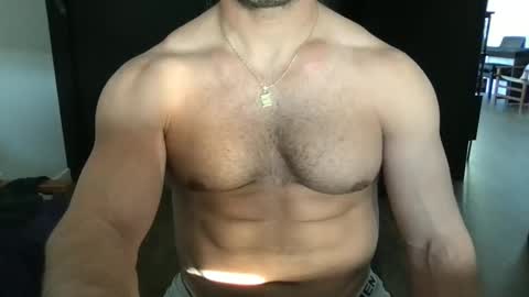 Aitor bigcock online show from March 26, 4:55 pm