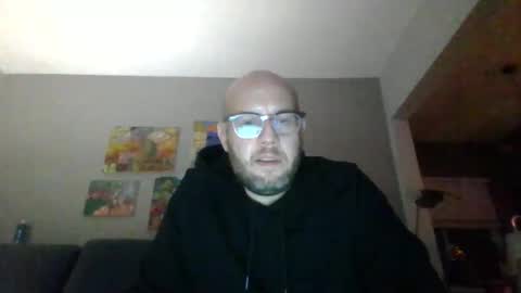 akpchi1984 online show from December 18, 1:37 am