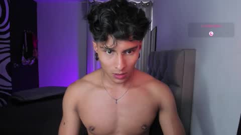 Ander uwu online show from November 4, 9:27 pm