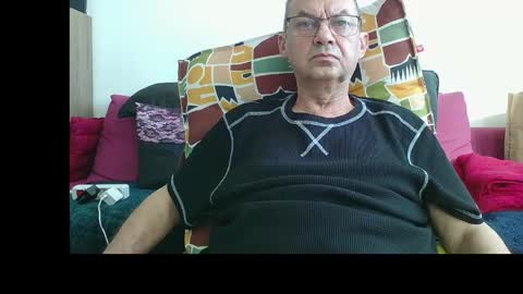 alain5159 online show from April 15, 8:03 am