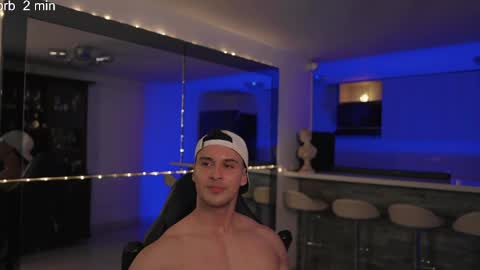 Alan Vidal online show from April 20, 4:15 am