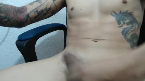 alanmuscle08 online show from June 27, 3:50 pm