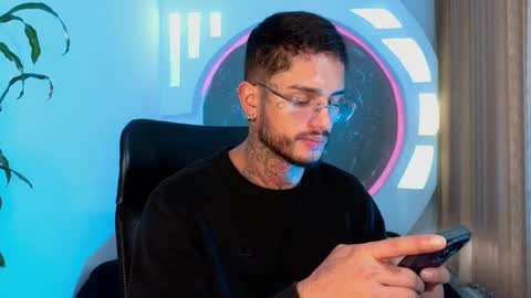 alan online show from December 22, 2:58 pm