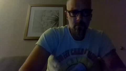 Snapshot of alcura_x chatting on October 28, 11:07 pm Alex online show from October 28, 11:07 pm