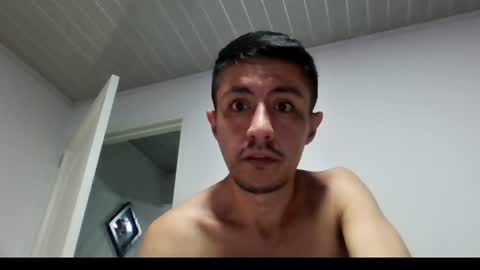 aldair9707 online show from July 28, 2:52 am