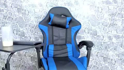 alejo peverell online show from February 18, 7:11 pm