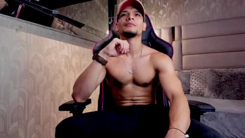 Alessandro King online show from December 29, 4:08 pm