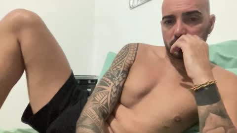 alessandromori91 online show from September 8, 8:19 pm