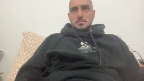 alessandromori91 online show from January 12, 6:39 am