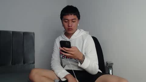 Owen online show from November 20, 2:00 am