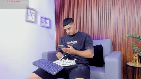 alex online show from March 23, 12:33 pm