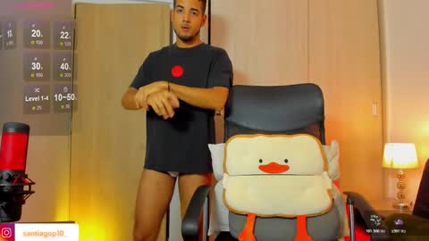 i am Alex online show from March 17, 8:28 am