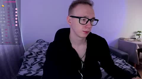 alex_silent online show from March 12, 10:05 am