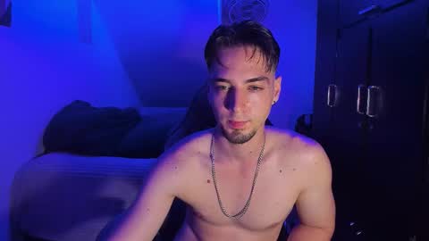     online show from February 11, 7:08 pm