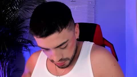 Alexander Diaz online show from October 3, 12:10 pm