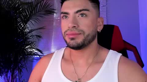 Alexander Diaz online show from September 17, 12:50 pm