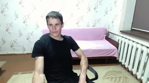 alexanderstrongs online show from June 4, 8:37 pm