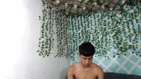 chicos hot online show from September 15, 3:46 pm