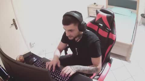 alexthepro00 online show from October 3, 11:21 pm