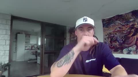 Alex online show from March 25, 3:43 am