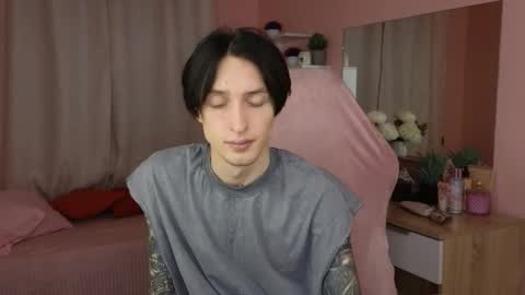 Alex online show from November 11, 12:21 pm