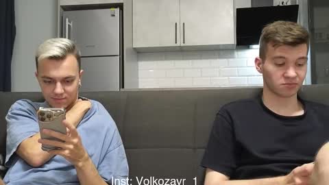 AlexDimaIgor online show from October 28, 8:11 pm