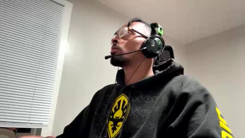 Snapshot of alfapipe23 chatting on October 15, 5:26 am alfapipe23 online show from October 15, 5:26 am