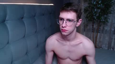 Alfie online show from December 15, 7:49 am