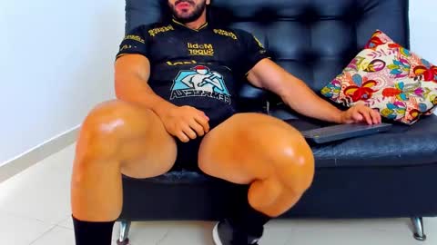 ig alfred walkerm online show from October 24, 2:41 pm