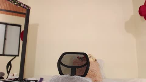 Snapshot of aliceusher_1 chatting on January 16, 9:08 pm J Ruiz online show from January 16, 9:08 pm