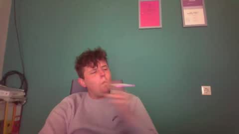 Chris online show from April 25, 12:30 pm