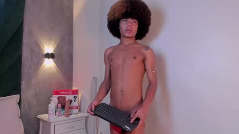  Alexis Etereo  online show from March 14, 9:11 pm