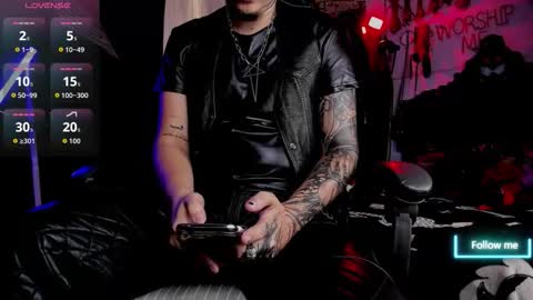   online show from October 16, 5:32 pm