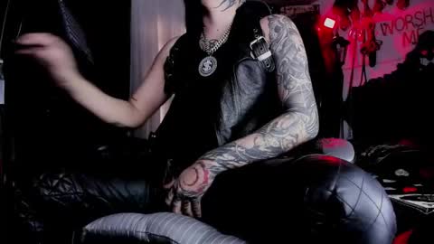   online show from September 13, 10:11 pm