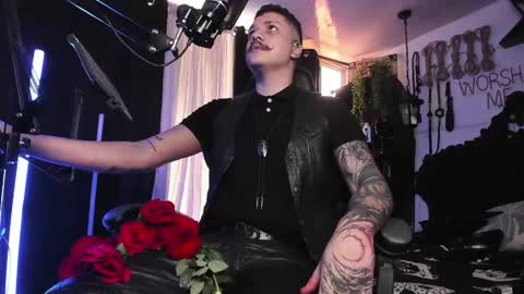   online show from February 12, 7:02 pm