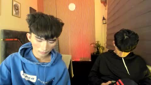 kim and josh online show from October 7, 4:00 pm