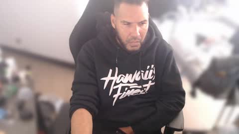 simplyfaded online show from February 9, 7:41 pm