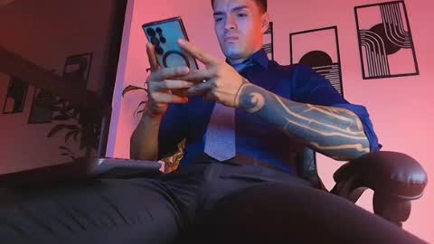 alpha_dominus_ online show from June 28, 3:45 am